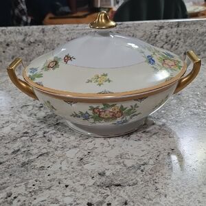 Meito 1950 Vintage Floral Porcelain Tureen with Gold Handles